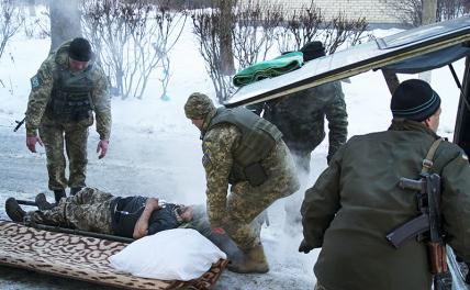 «Раненых в расход!»: На Донбассе еще одна горячая точка заставила Сырского переводить медиков в зомби-пехоту