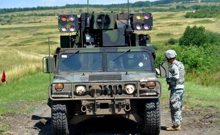 ЗРК M1097 «Avenger» — маленький и неудаленький